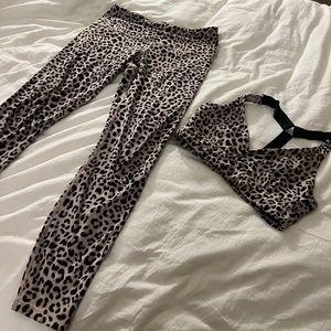 Girls workout pant and top set